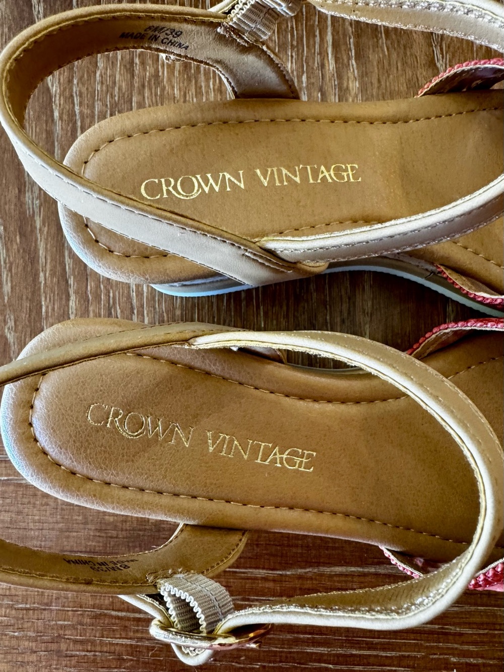 NIB Crown Vintage Veronia wedge sandal 8 - Picture 8 of 13